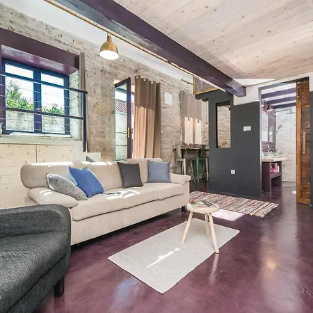 Two-bedroom In * Pridraga