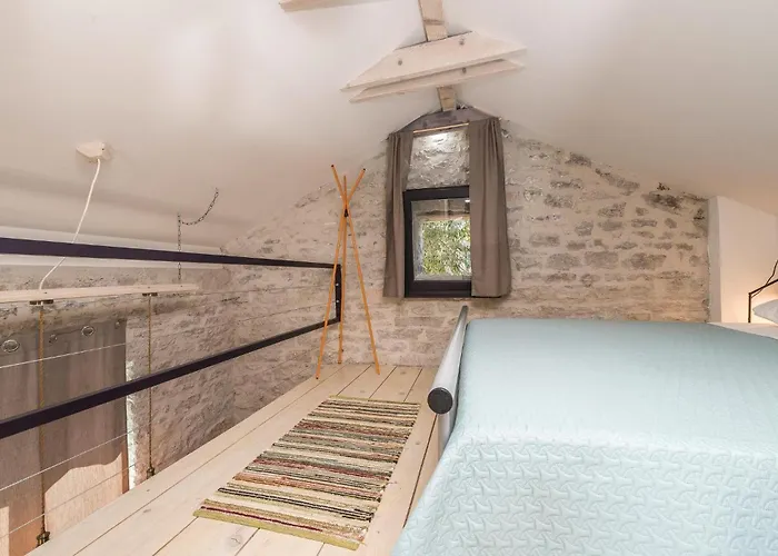 別荘 Two-bedroom In Pridraga