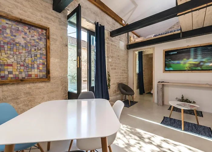 別荘 Two-bedroom In