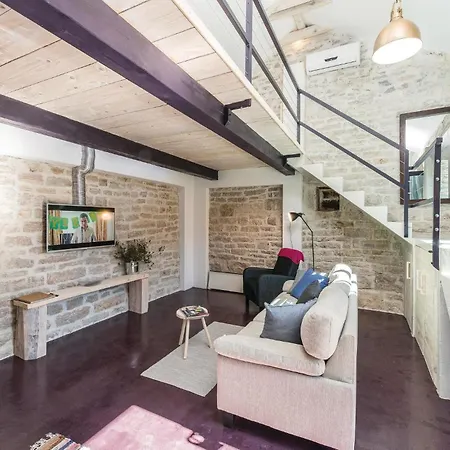 펜션 Two-bedroom In Pridraga