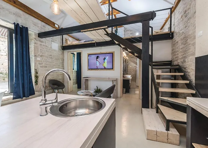 Two-bedroom In *